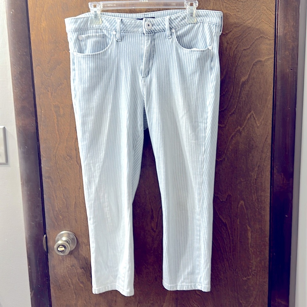 Bandolino cropped pants, Size 12